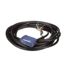 Load image into Gallery viewer, Telemecanique Sensors ZCMD21L5