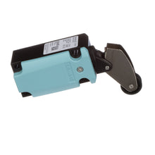 Load image into Gallery viewer, Siemens 3SE51120CF01