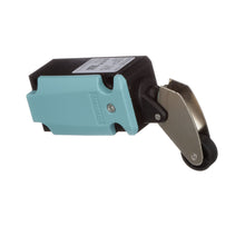 Load image into Gallery viewer, Siemens 3SE51120CF01
