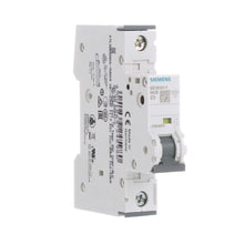 Load image into Gallery viewer, Siemens 5SY6101-7