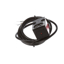 Load image into Gallery viewer, Banner Engineering SMA915LV
