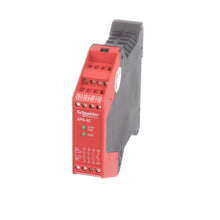 Load image into Gallery viewer, Schneider Electric XPSAC5121
