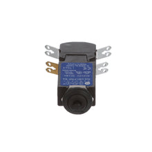 Load image into Gallery viewer, E-T-A Circuit Protection and Control 1140-G151-P7M1-15A