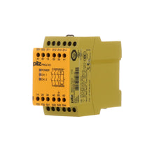 Load image into Gallery viewer, Pilz PNOZ X3 24VAC 24VDC