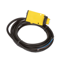Load image into Gallery viewer, Banner Engineering SM2A312CV
