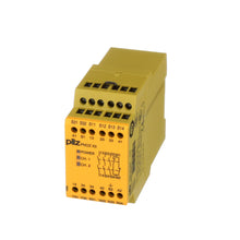 Load image into Gallery viewer, Pilz PNOZ X3 230VAC 24VDC