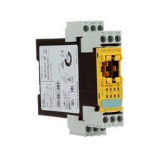 Load image into Gallery viewer, Siemens 3RK3221-1AA10
