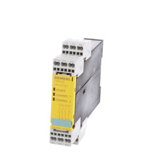 Load image into Gallery viewer, Siemens 3TK28212CB30